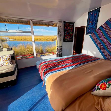 Vip Flotante Villa Puno Luaran gambar
